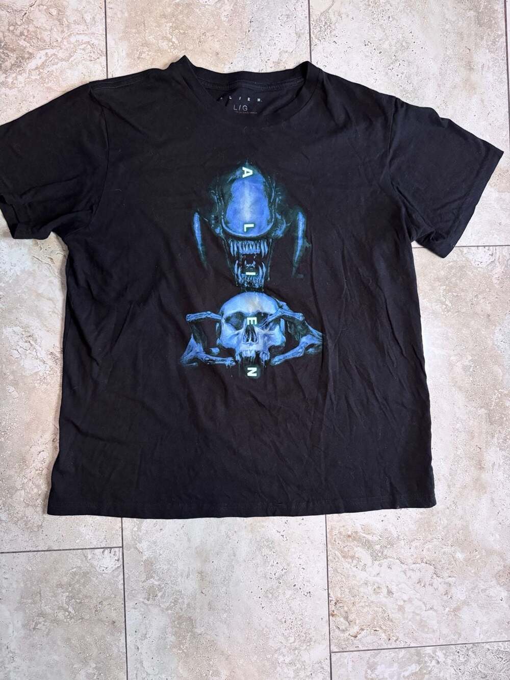 20th Century Studios Alien Xenomorph and Skull Graphic T-Shirt
